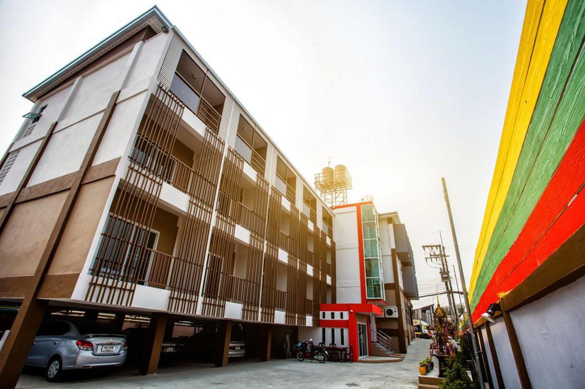 Smile Place Chiang Rai Exterior photo